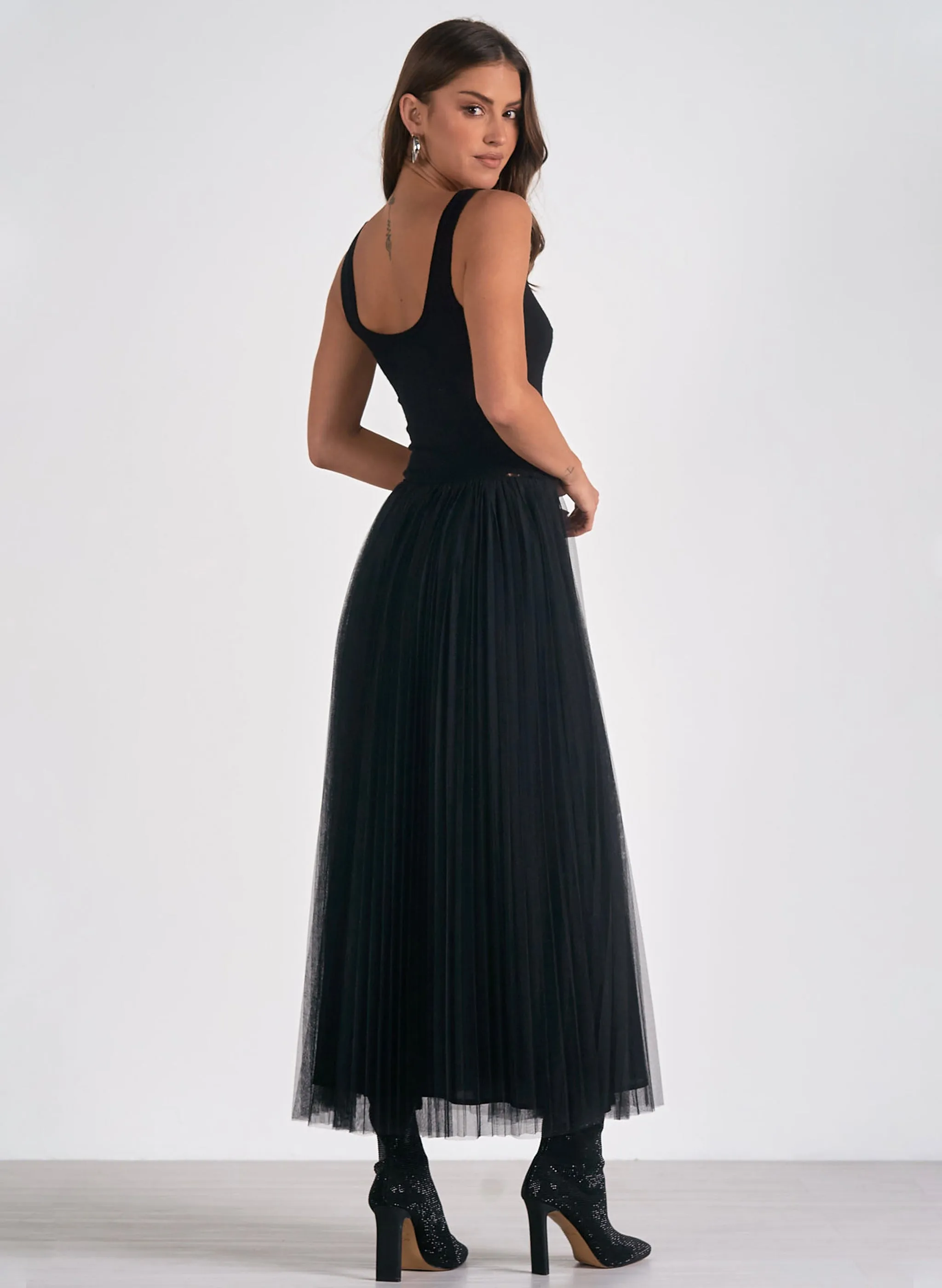 Elan - Maxi Tulle Skirt Dress - Black
