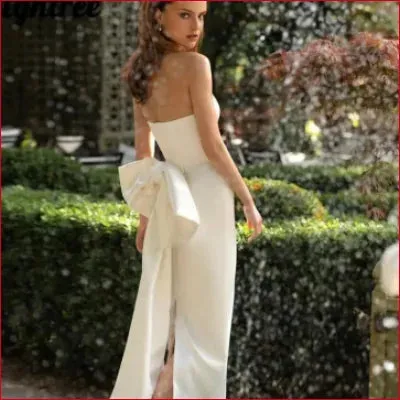 Elegant Sleeveless Wedding Dress in White or Ivory