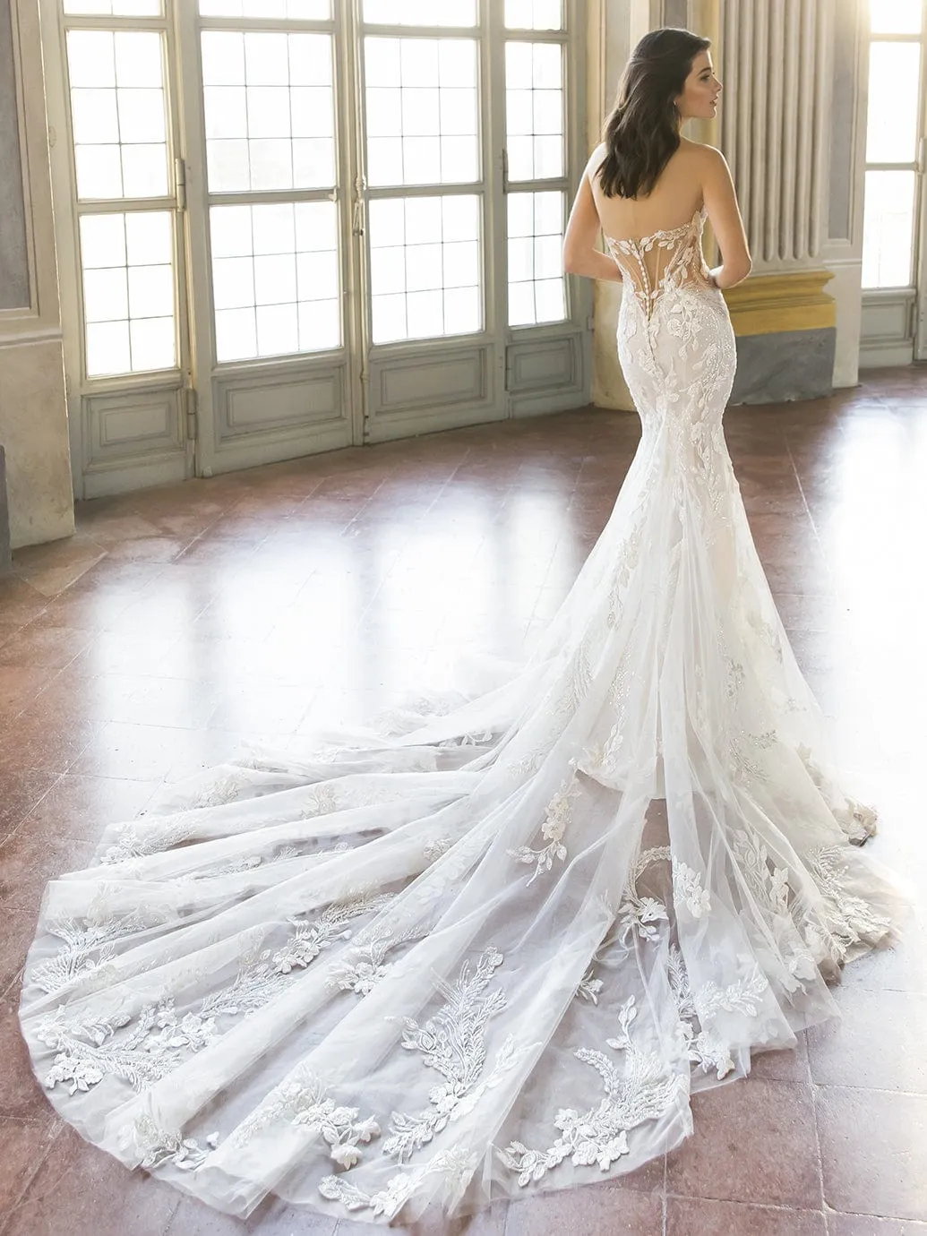 Enzoani: Taliana