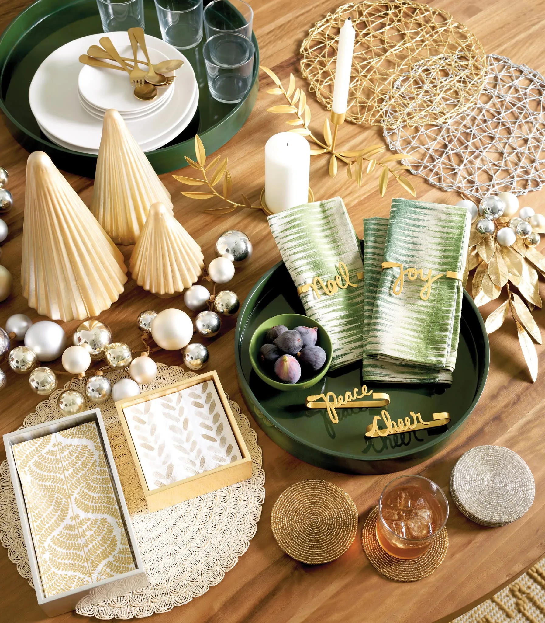 Gold Glam Placemat/Set of 8