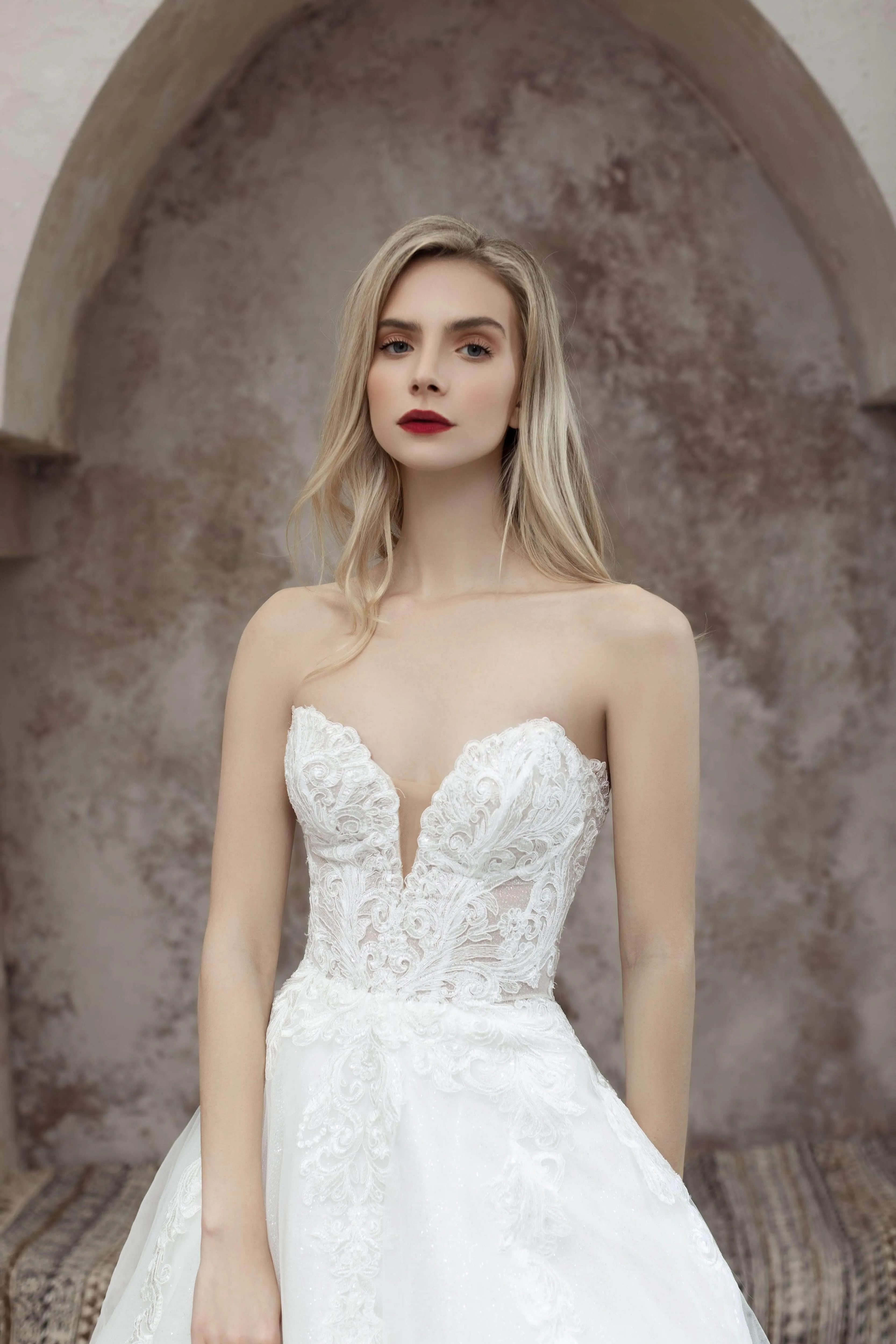 Magnolia White: Amaryllis
