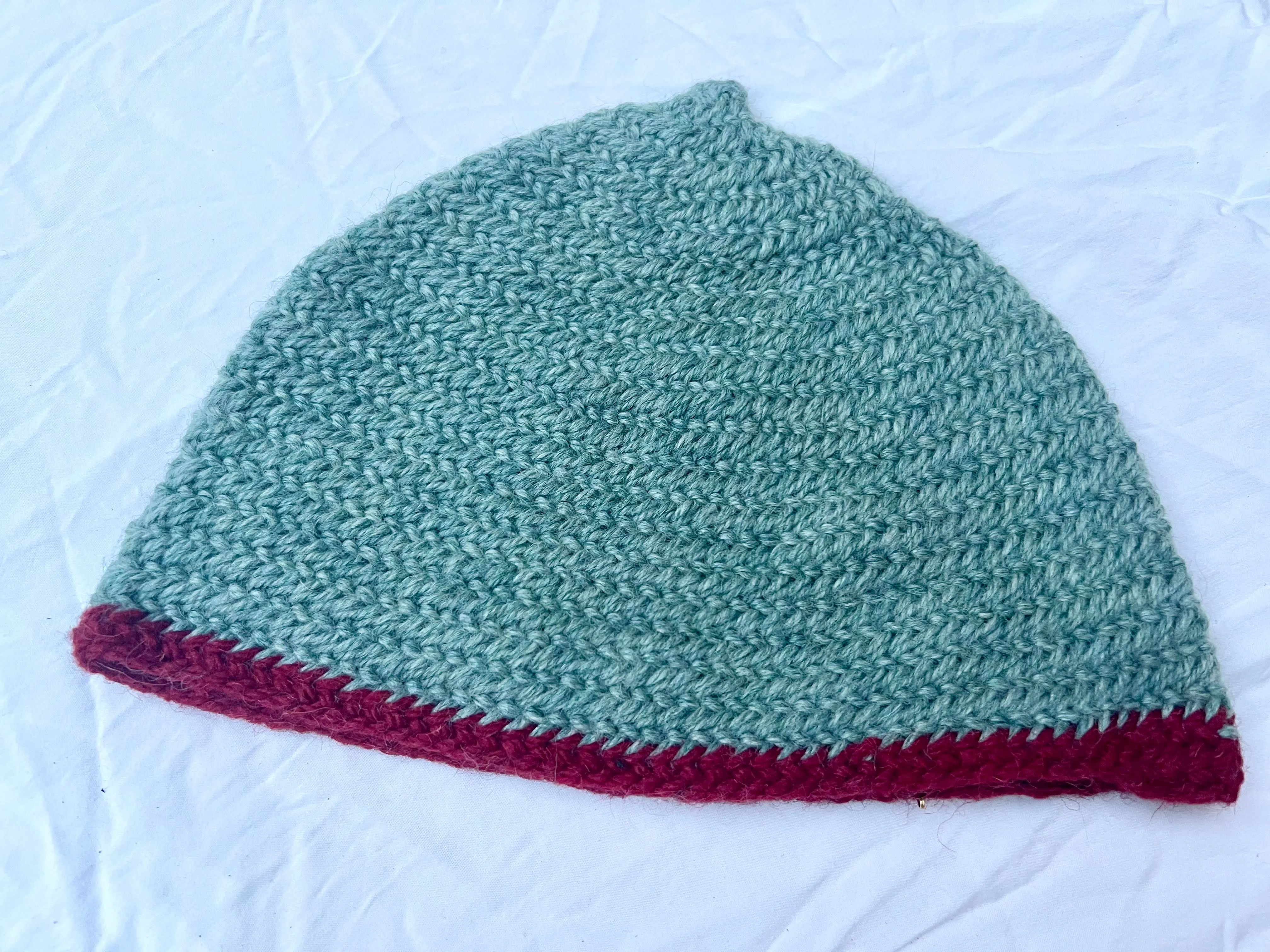 Nalbinding Hat & Gloves / Needle binding