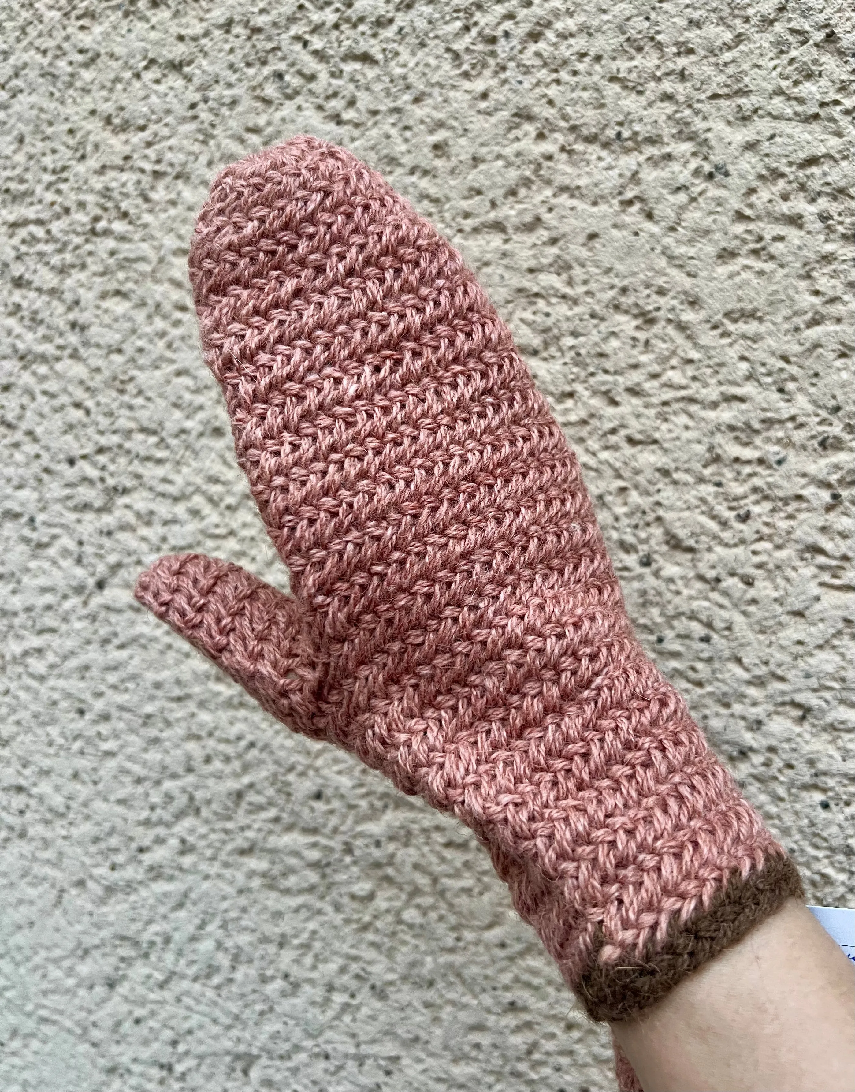 Nalbinding Hat & Gloves / Needle binding