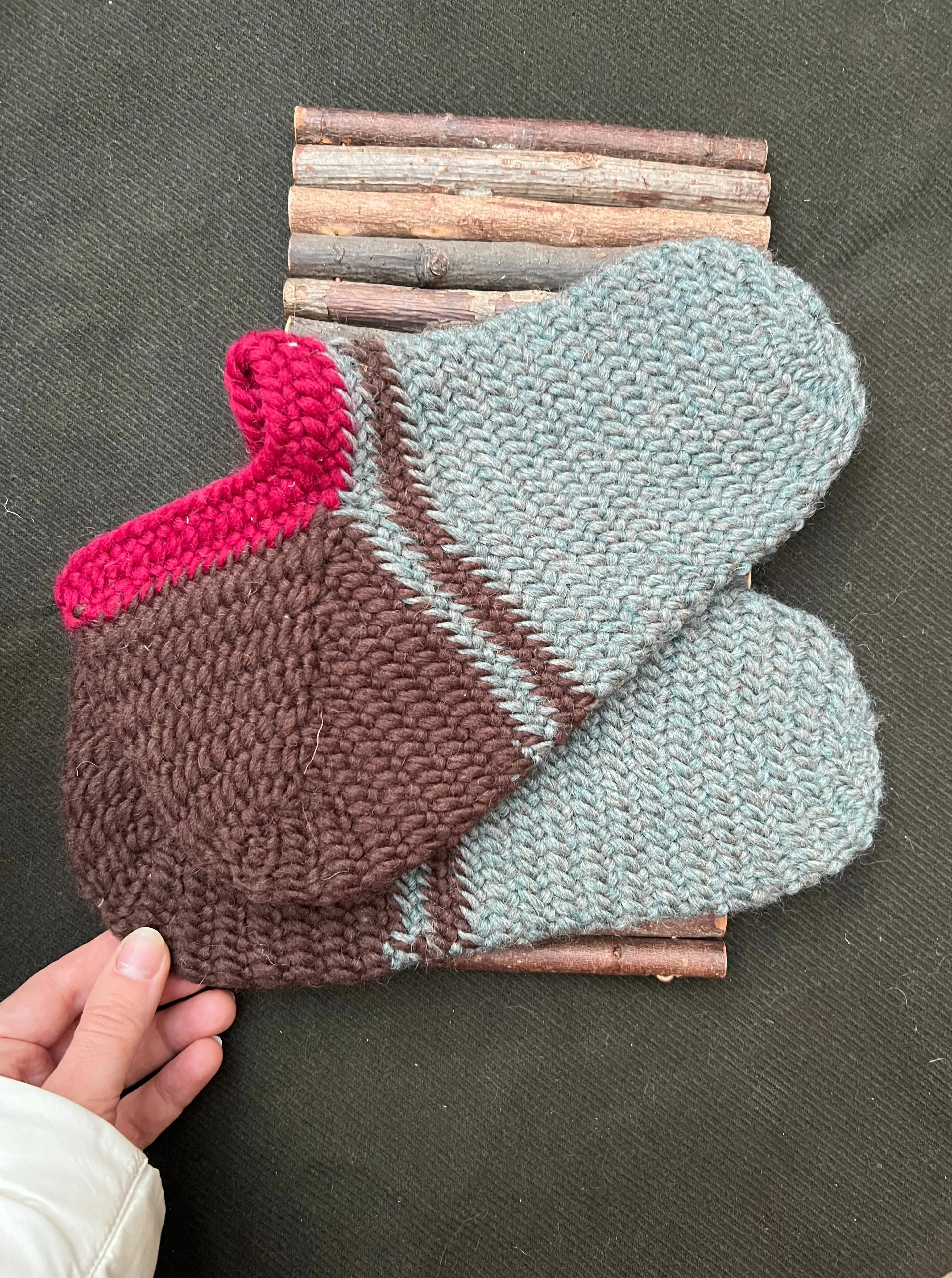 Nalbinding socks / Needle binding socks