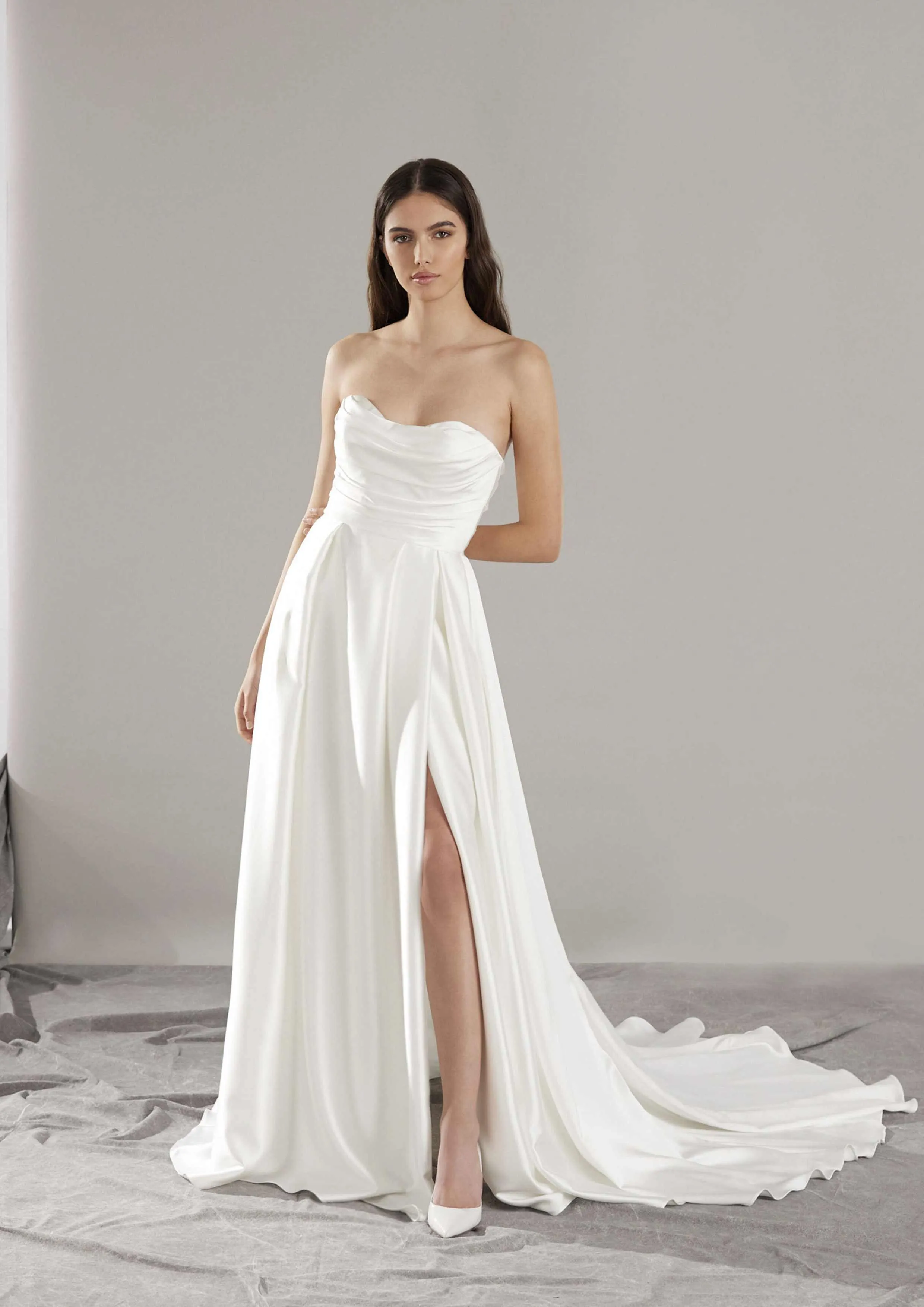 Pronovias: Ellison