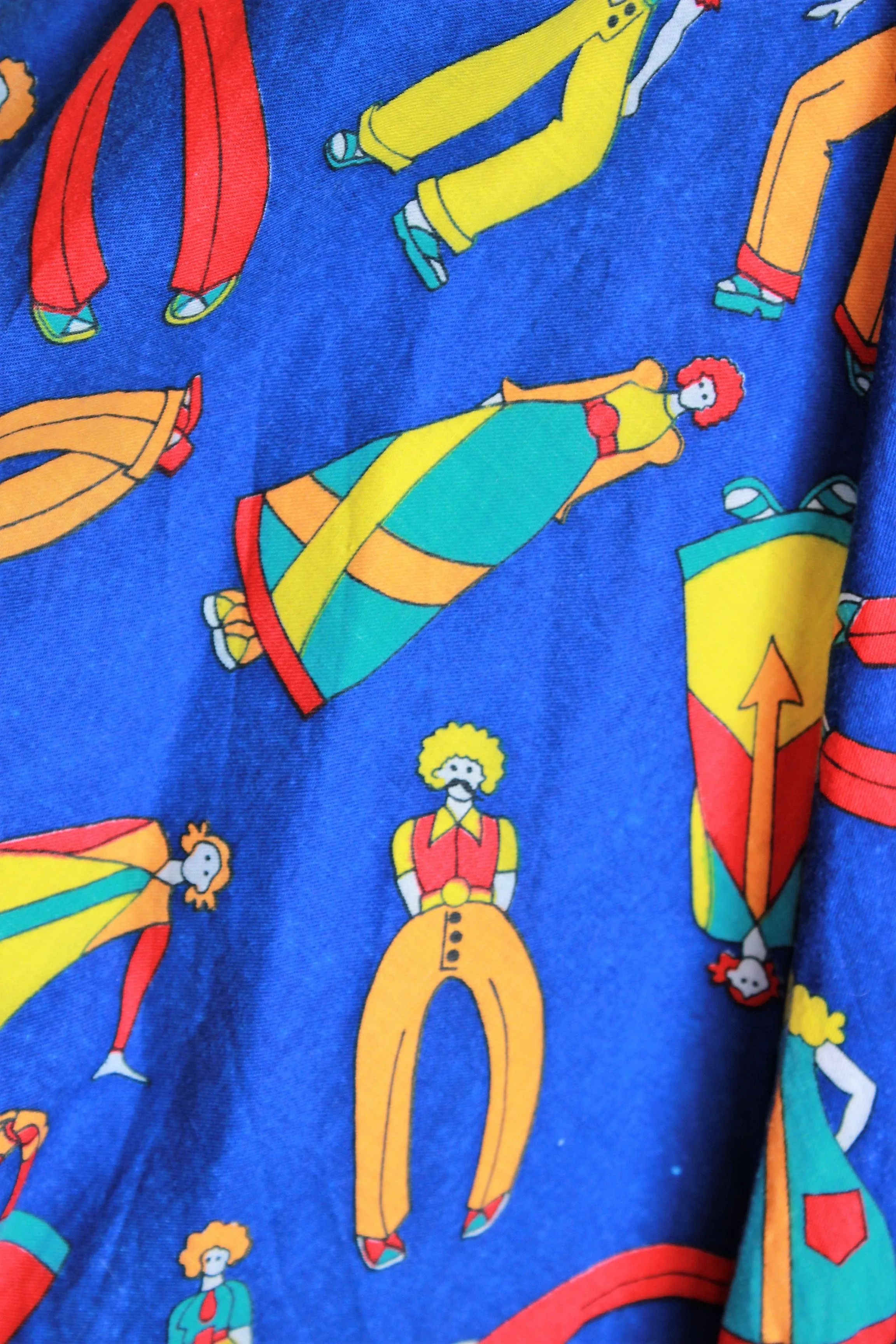 Vintage 1970s Petite Novelty Print Dress with Peter Pan Collar